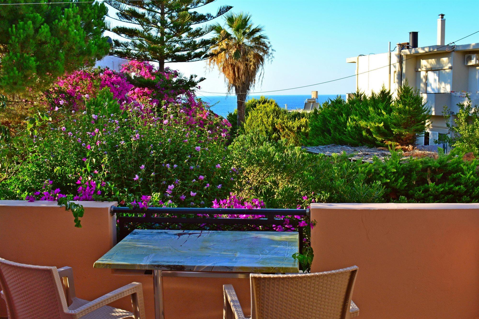 Melina'S House Aparthotel Stalos Exterior photo